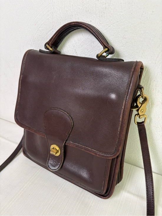 Coach Handbags - COACH 5130 Vintage 1996 USA Station Bag Mahagony Brown Leather Crossbody Purse